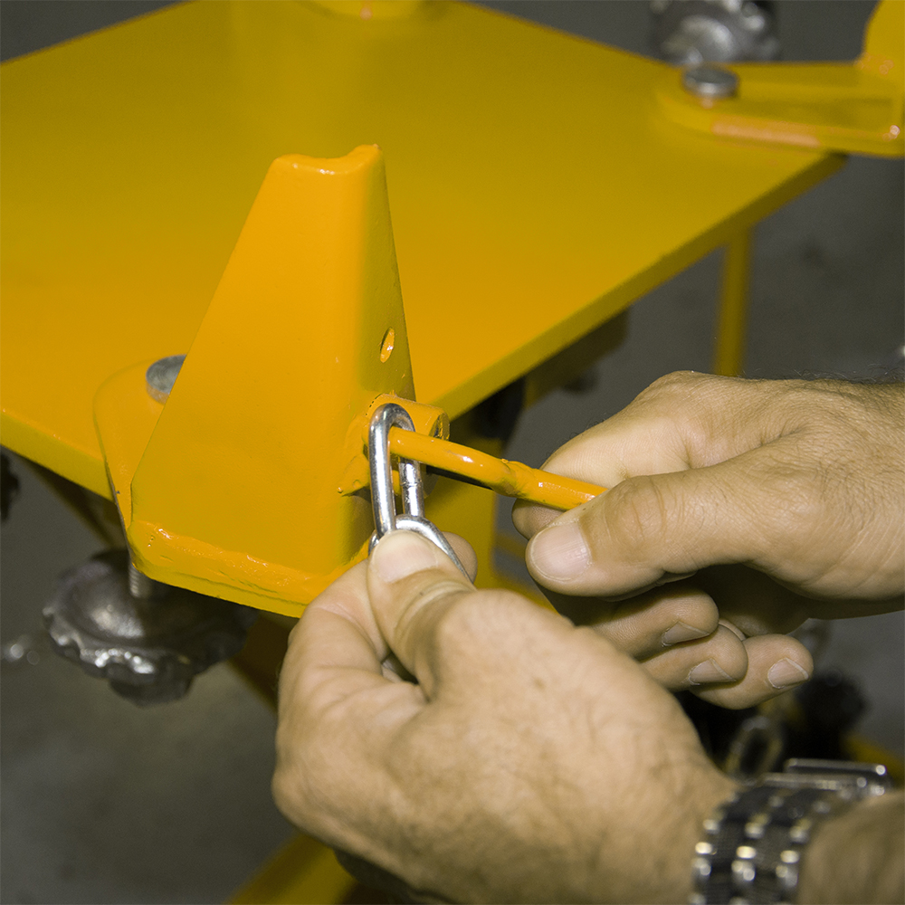 Yellow Jackit 2.2 Ton Transmission Jack - Image 10